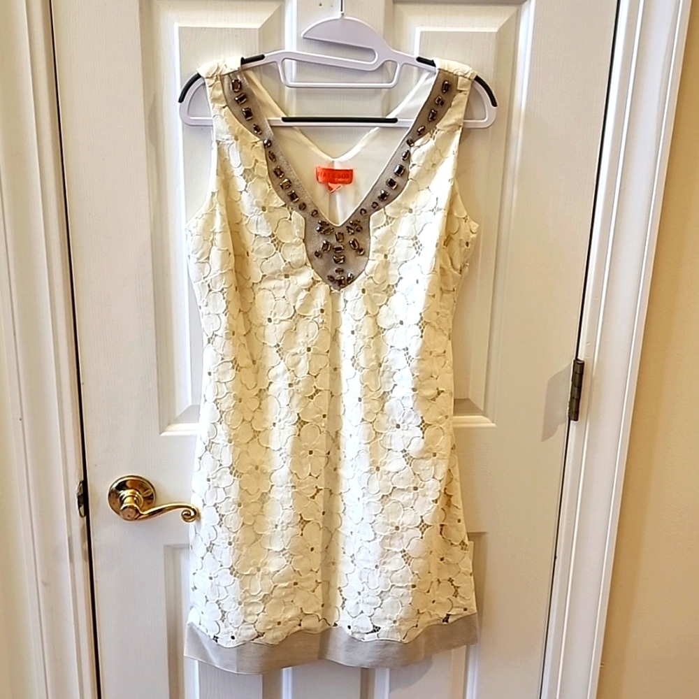 HALE BOB CABANA SLEEVELESS DRESS 👗 FLORAL LACE WITH RHINESTONES ANS SUEDE TRIM